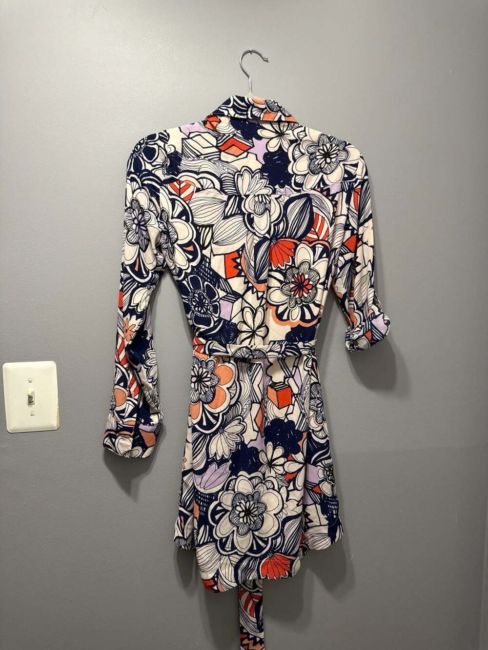Express Floral Print Belted Long Sleeve Shirt Dress Size XS - Picture 7 of 7
